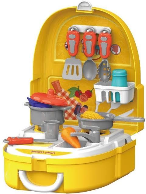 Little Chef Backpack Kitchen Set - Evergreen Wholesale