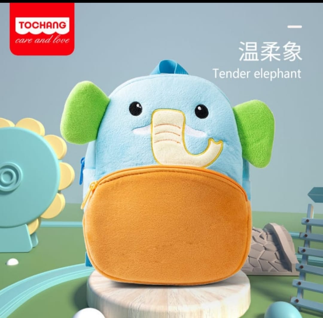 Branded Backpacks – Trendy & Durable Kids’ School Bags (22×7×26 cm, Mixed Designs – XS085)

Upgrade your kids’ style with our Branded Backpacks, featuring popular character designs from cartoons and movies that children love. With a perfect size of 22×7×26 cm, these bags offer enough space for books, lunch, stationery, or toys – making them ideal for school and day trips.

Made from high-quality materials with mixed design options, these backpacks are lightweight, durable, and easy to carry – perfect for gr