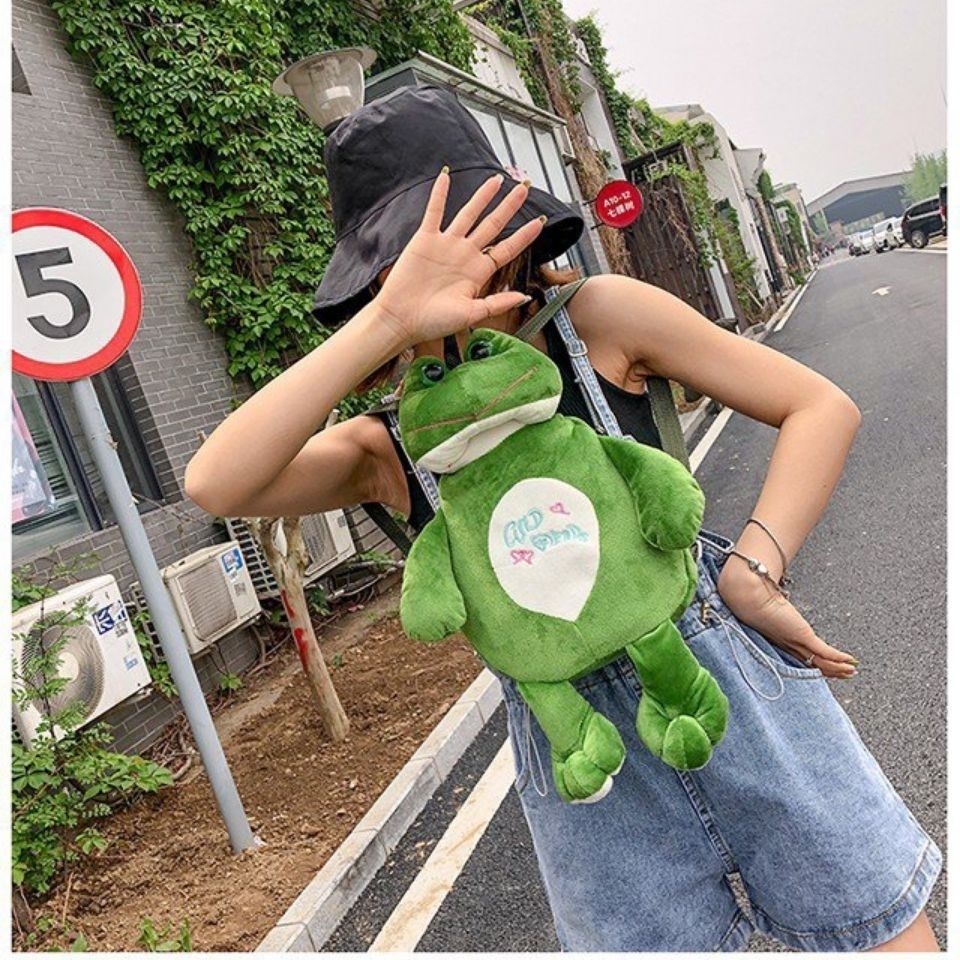 Animal Bag – Large 40 cm Plush Character Bags for Kids (Frog, Lion, Cheetah, Duck – Mixed Designs)

Make carrying fun with our 40 cm Animal Bags, featuring adorable plush designs of favorite animals like frog, lion, cheetah, and duck! These soft and spacious bags are perfect for young kids to carry their toys, clothes, books, or snacks in style. Each bag comes with a comfortable strap and a fun 3D animal face that adds charm and character.

With mixed animal designs in every box, they’re ideal for gifts, bi