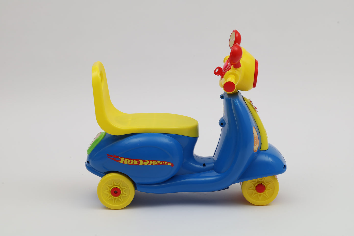 Evergreen Vespa Hotwheels Bike