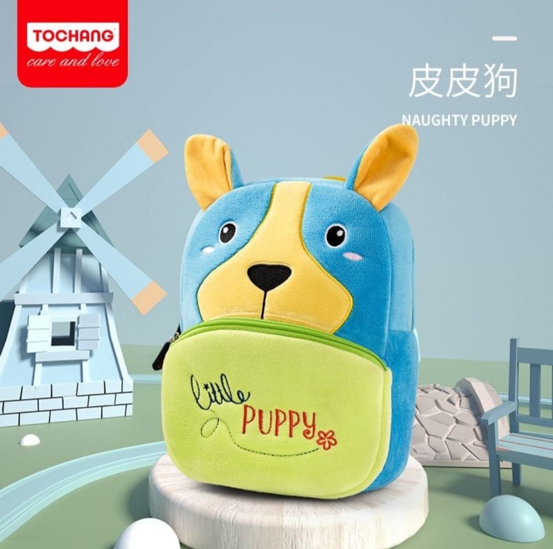 Branded Backpacks – Trendy & Durable Kids’ School Bags (22×7×26 cm, Mixed Designs – XS085)

Upgrade your kids’ style with our Branded Backpacks, featuring popular character designs from cartoons and movies that children love. With a perfect size of 22×7×26 cm, these bags offer enough space for books, lunch, stationery, or toys – making them ideal for school and day trips.

Made from high-quality materials with mixed design options, these backpacks are lightweight, durable, and easy to carry – perfect for gr