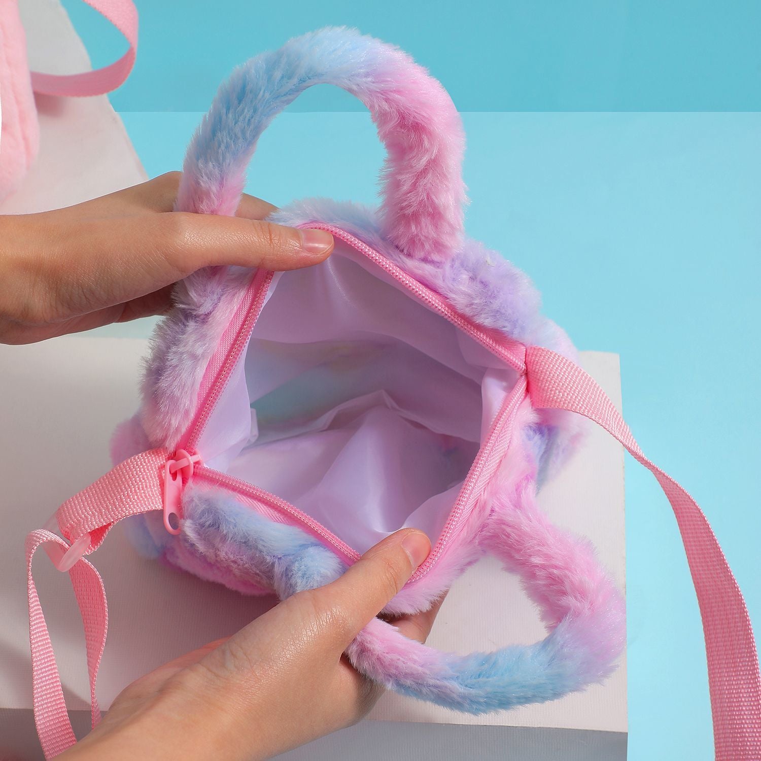Unicorn Fluffy Bag – Magical Plush Handbag for Kids (Mixed Colors)

Bring a touch of magic to every adventure with our Unicorn Fluffy Bags! Made from ultra-soft plush material and featuring enchanting unicorn designs in a range of vibrant mixed colors, these dreamy handbags are a favorite among kids who love fantasy and fun. Lightweight and comfy to carry, they’re perfect for holding small toys, treats, or everyday essentials.

Whether it’s for birthdays, party favors, or a stylish day out, these unicorn ba